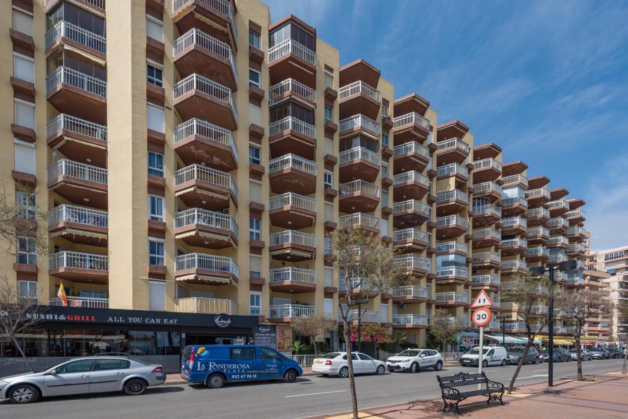 Wintowinrentals Relax & Frontal Sea View In Fuengirola Dış mekan fotoğraf